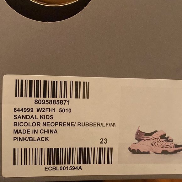 Balenciaga kids sandals - Never worn- Authentic - Picture 11 of 14